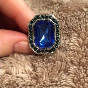 Blue rhinestone ring